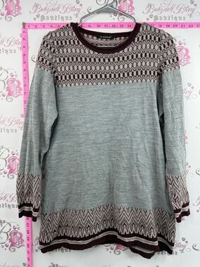 Dianna sweater chevron print knit Gray and Burgundy Patterned Sweater